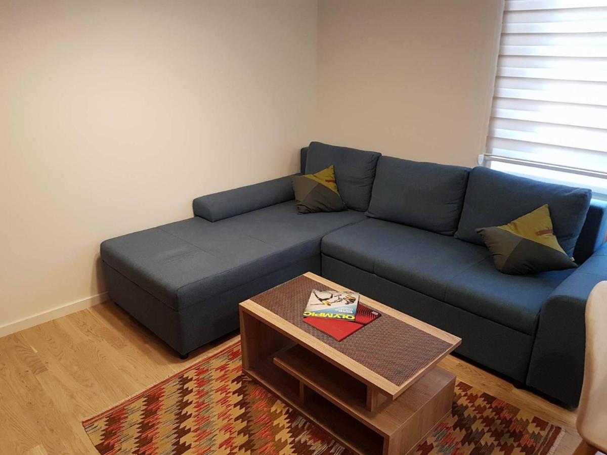 Modern Apartment In The City Center- Best Location Сараево Екстериор снимка
